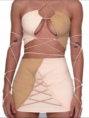 Suspex Ravewear Beige & Cream Lace-Up Set